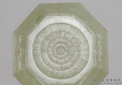 图片[3]-Jade octagonal plate with floral decoration, Mughal Empire-China Archive